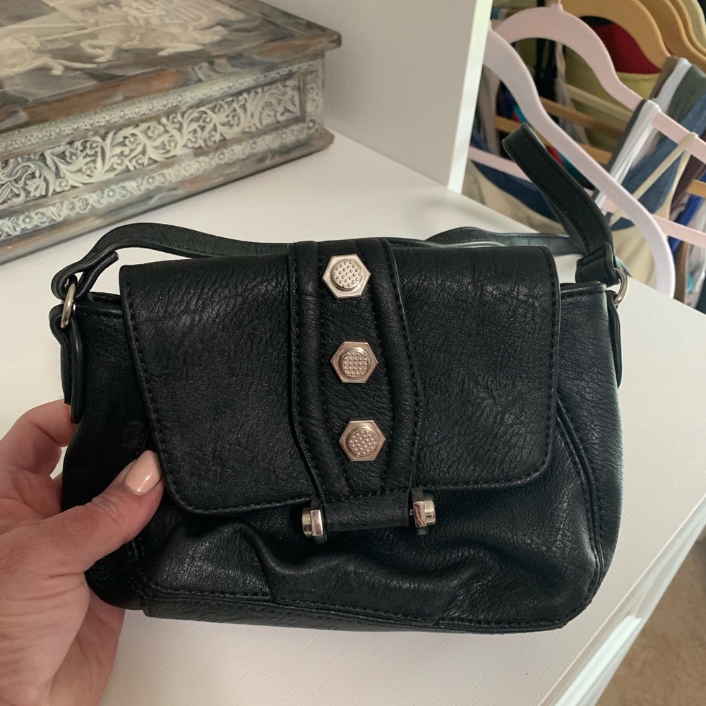 Danielle Nicole —Small Hand Bag